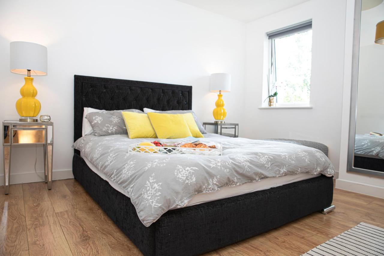 Sunshine Place Apartment Enfield